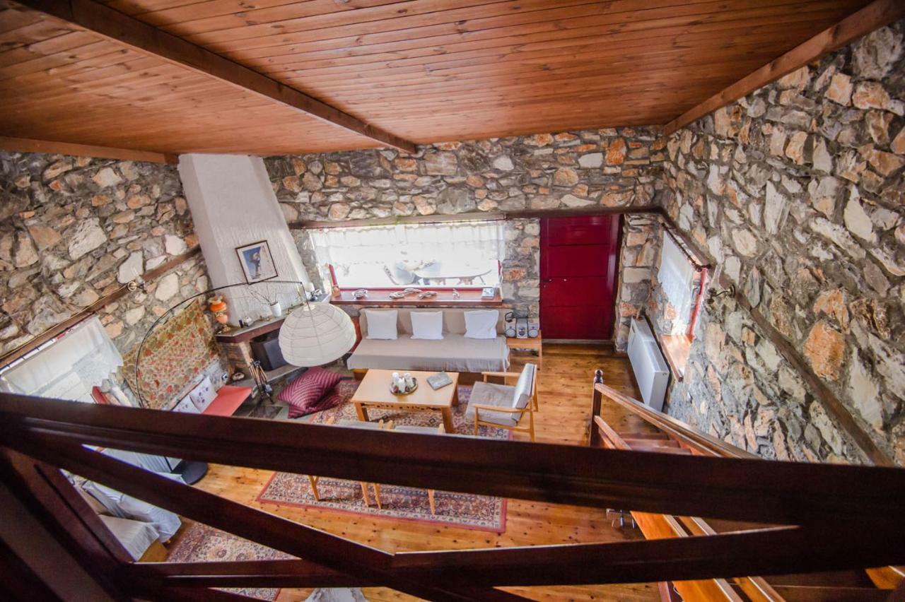 Stonehouse 2 Bedroom Chalet On Olympus Amazing View Petra  Екстер'єр фото