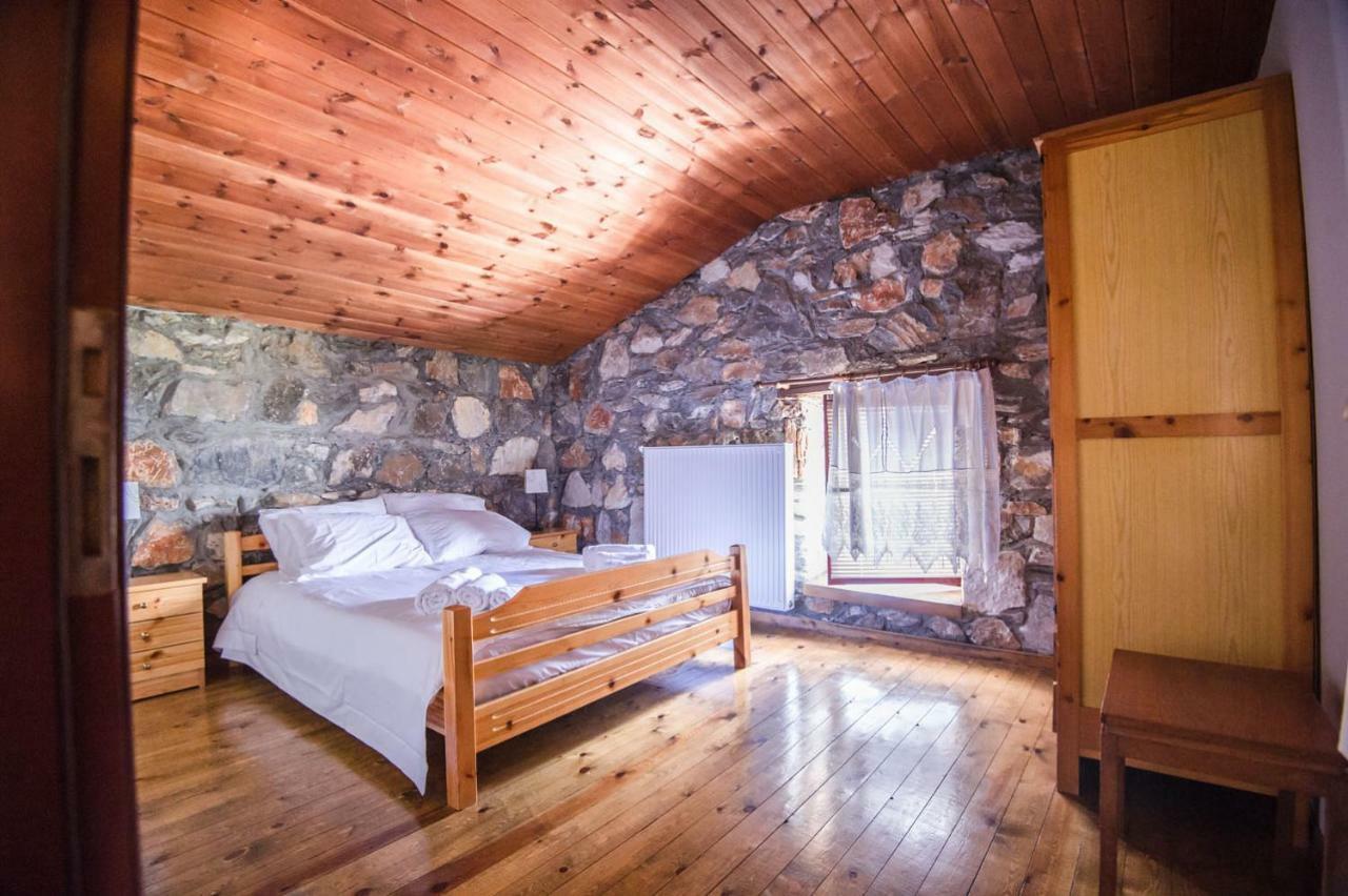Stonehouse 2 Bedroom Chalet On Olympus Amazing View Petra  Екстер'єр фото