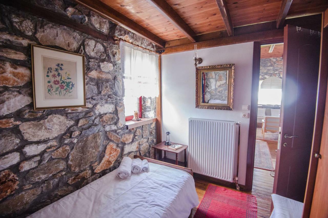 Stonehouse 2 Bedroom Chalet On Olympus Amazing View Petra  Екстер'єр фото