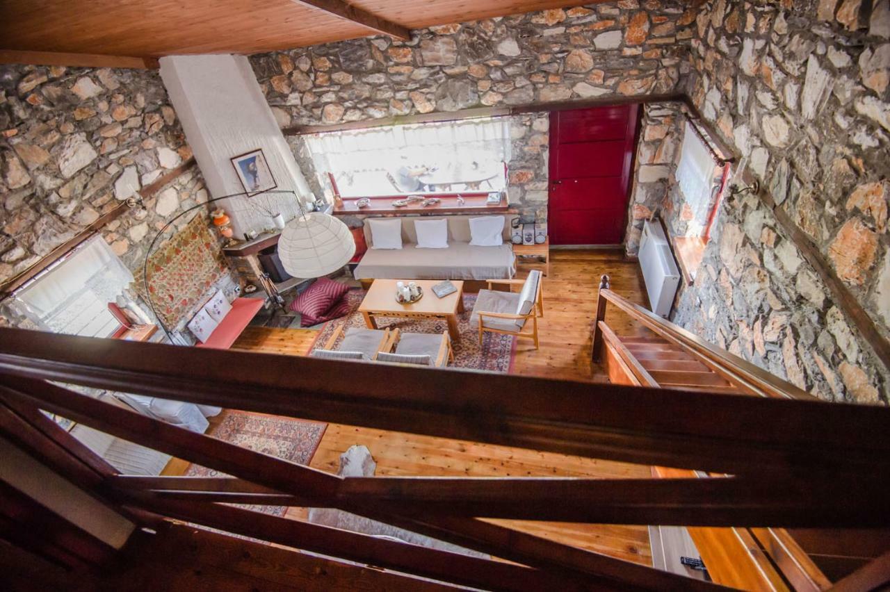 Stonehouse 2 Bedroom Chalet On Olympus Amazing View Petra  Екстер'єр фото