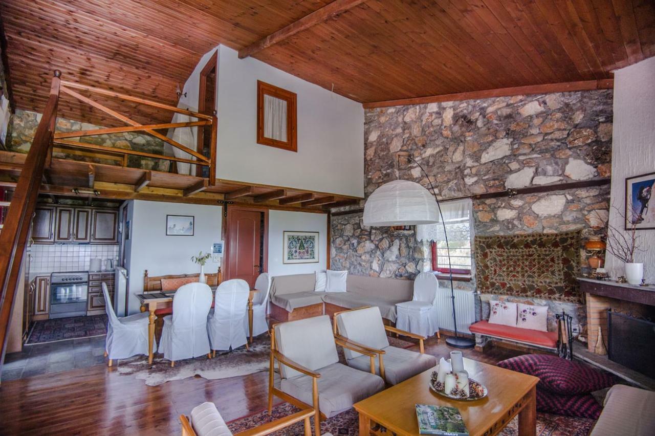 Stonehouse 2 Bedroom Chalet On Olympus Amazing View Petra  Екстер'єр фото