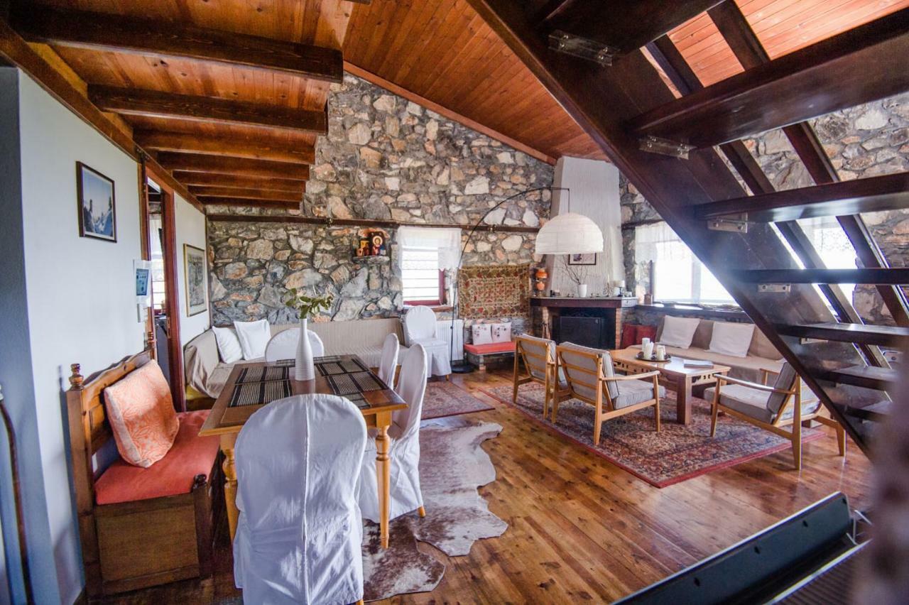 Stonehouse 2 Bedroom Chalet On Olympus Amazing View Petra  Екстер'єр фото